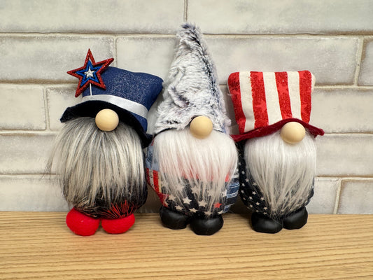 Mini gnomes